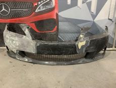 Передний бампер на Lexus is 