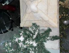 Продается миниатюрная новогодняя апацха 