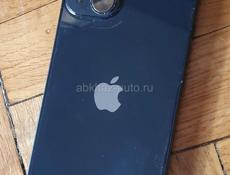 Продаю айфон 13