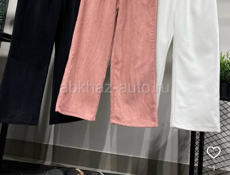 В наличии женская одежда