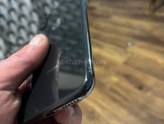 iPhone X 64гига
