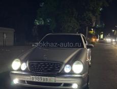 Mercedes-Benz E-Класс