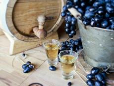 Чача и вино