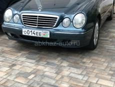 Mercedes-Benz E-Класс