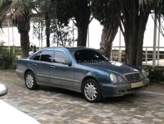 Mercedes-Benz E-Класс