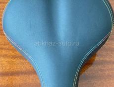 Седло велосипеда KMS