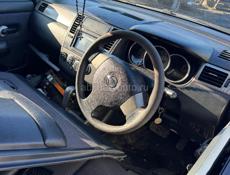 Ниссан Тида и тд