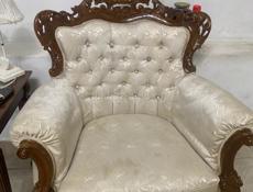 Диван и 4 кресла