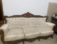 Диван и 4 кресла 