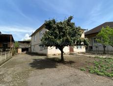 Продается большой 2-этажный дом 