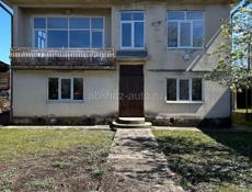 Продается большой 2-этажный дом 