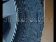 Продам зимние Шины с дисками R14
