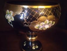 Продаю  вазу 