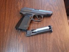 Продам пистолет пневмат в хорошем состоянии торг уместен 