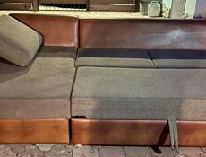 Диван раскладывающийся 