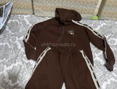 Женская одежда 