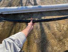 Аккумулятор 100,капот на краун белый ,сполер марках