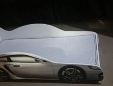 Кровать-машинка детская