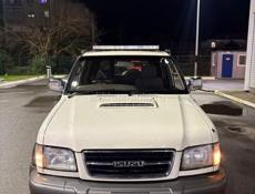 Isuzu Trooper