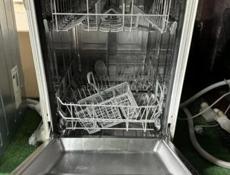 Посудомоечная машина 