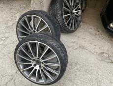 Мерседес Amg диски R20 есть трещины связь ватсап +79407267196