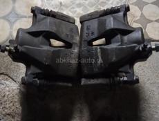 Коробка на бревес