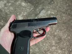 Пневматический пистолет 