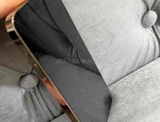 Телефон в идеальном состоянии ✅ Без царапин ✅ носился всегда в чехле✅ Память 256гб АКБ 78% держит отлично Не вскрывался не ремонтировался✅ Возможен минимальный торг.