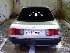 Audi 80