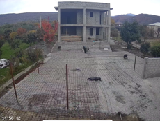 Новый дом с садом