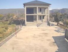 Новый дом с садом