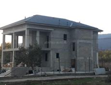 Новый дом с садом