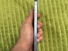 Продаю айфон 14+