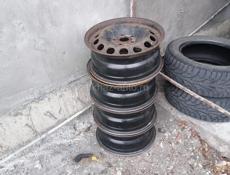 Продаю диски