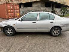 Nissan Primera