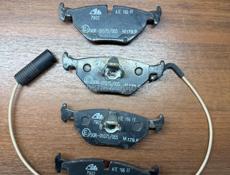 Тормозные диски BMW 5 E39 M54B25 2001 переднее