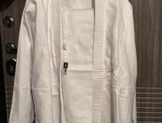 Кимано Для дзюдо Clinch обслютно новый,продаём по причине того что другой размер пришёл