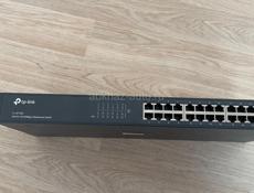 ХАБ TP-Link Коммутатор TL-SF1024