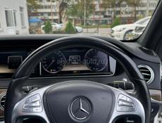 Mercedes-Benz S-Класс