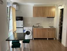 Сдается домик со всеми удобствами. Все вопросы по телефону.