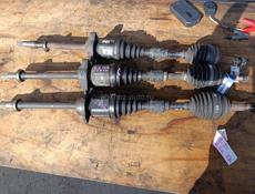 Toyota Voxy фонари, фары, катушки, петли, радиаторы, амортизаторы, и тд