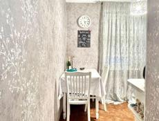 1 - К. КВАРТИРА В ЦЕНТРЕ СУХУМА, 100 М ОТ ПОБЕРЕЖЬЯ