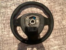  Продам руль на м5f10 состояние  хорошее 