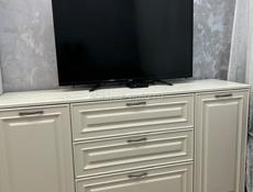 Диван и комод 