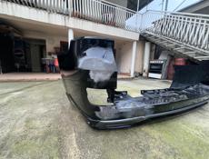 Задний бампер 