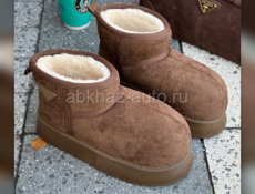 В наличии женская обувь 