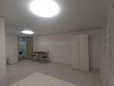 Сдается студия в центре города.Рядом проспект Мира