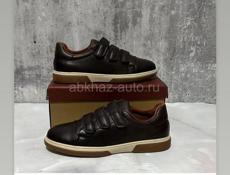 В магазине империя обуви скидки 