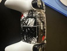 Продам или обменяю набор с Плейстейшн 5 