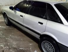 Audi 80